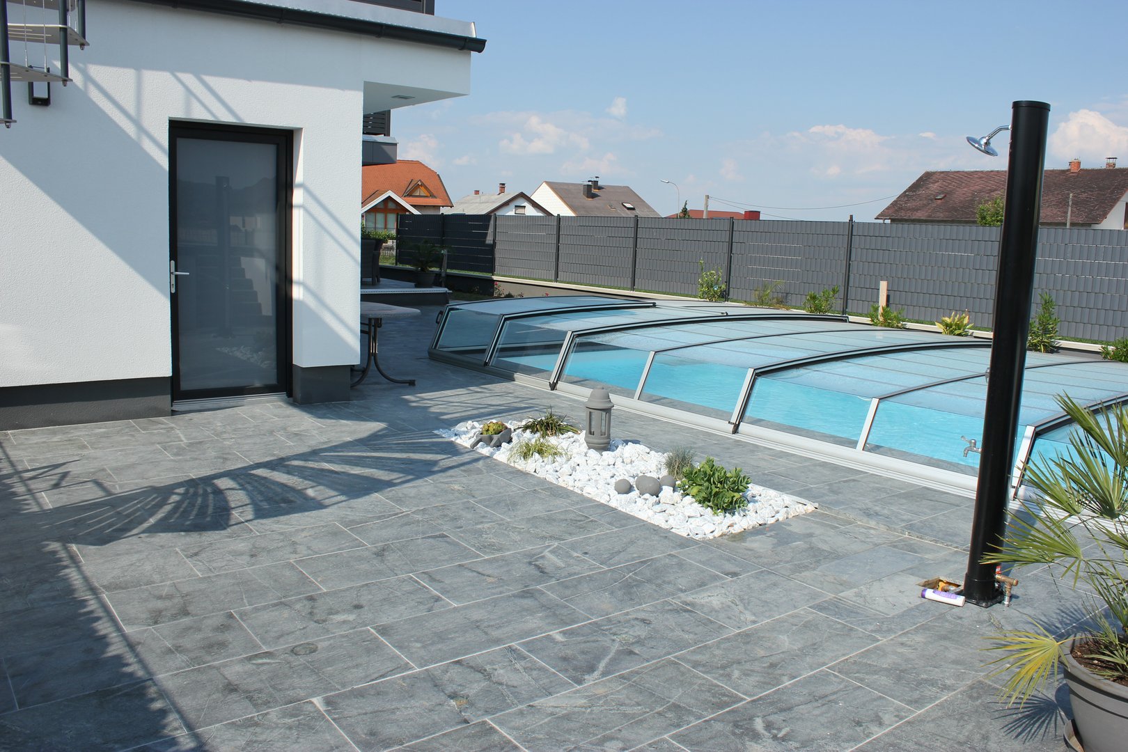 Poolbau durch Pfister Pflaster im Burgenland